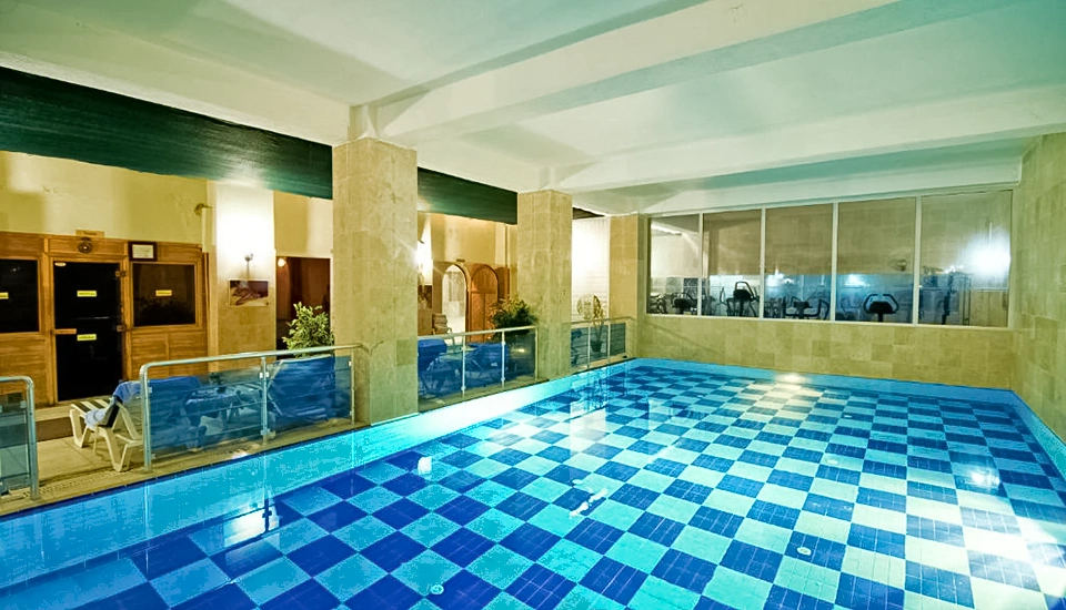 هتل آرورا کوش آداسی